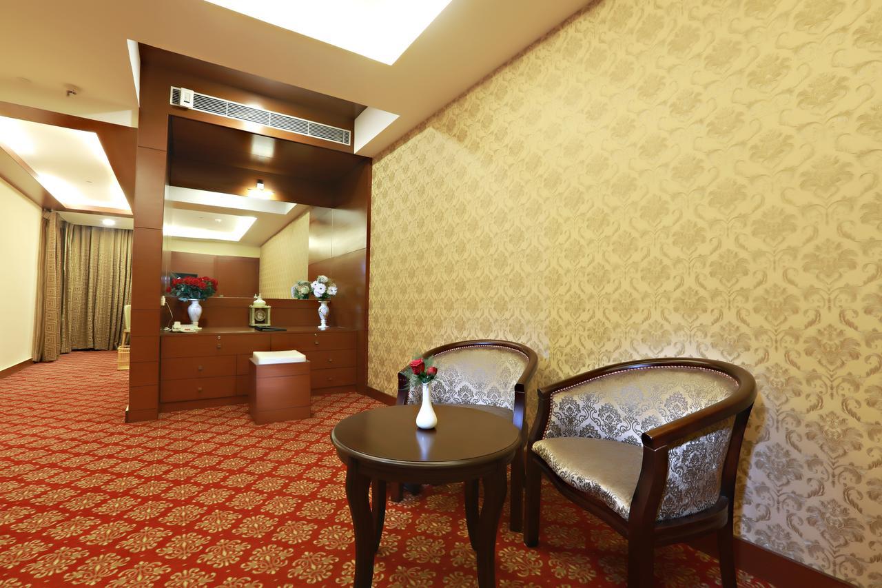 Hotel Patliputra Continental Patna  Exteriér fotografie