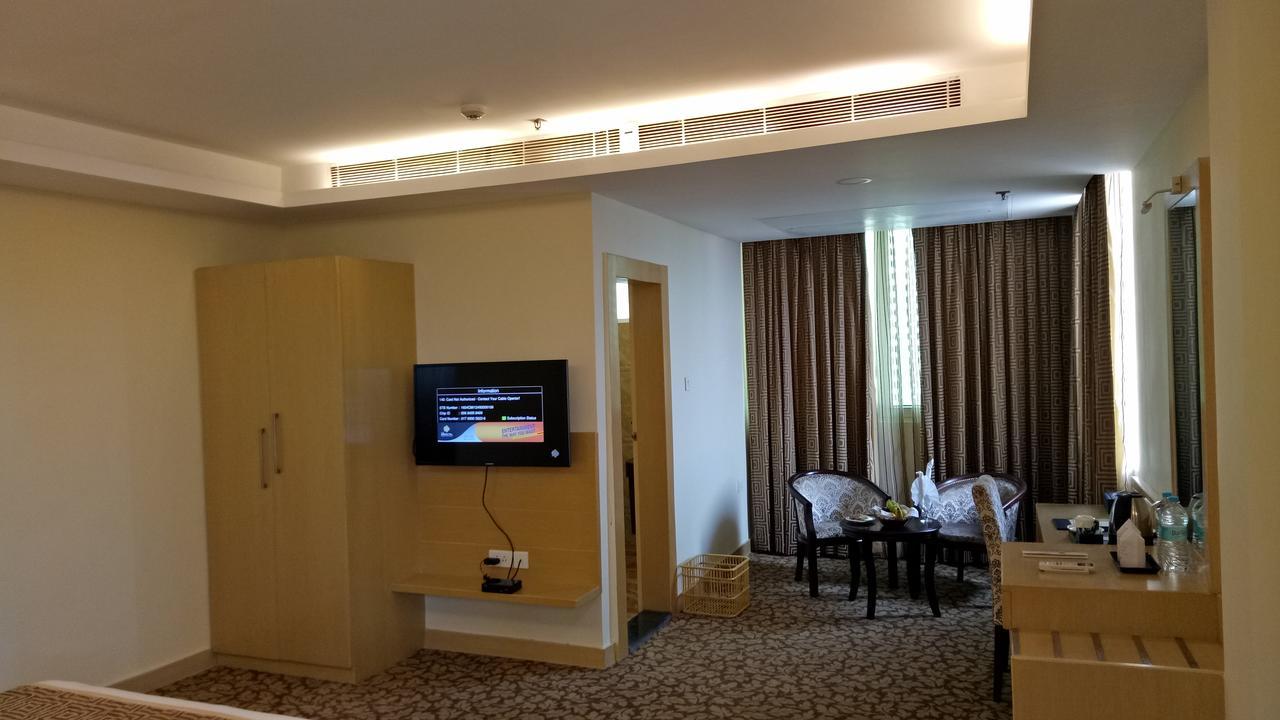 Hotel Patliputra Continental Patna  Exteriér fotografie