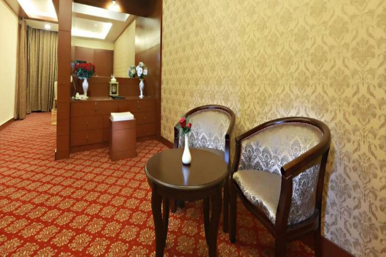 Hotel Patliputra Continental Patna  Exteriér fotografie